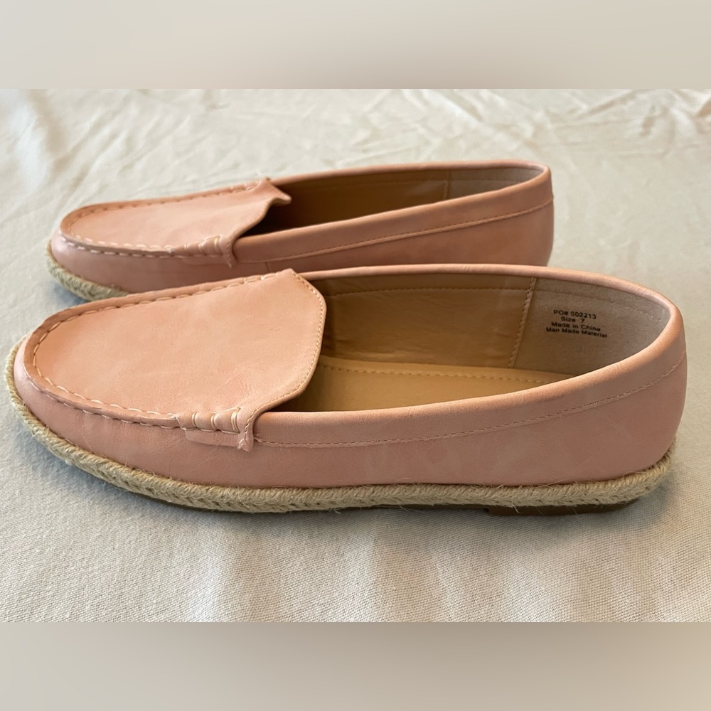 Women’s Journee Collection Slip On Shoe, Size 7